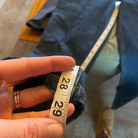 Abercrombie & Fitch The 90s Straight Ultra High Rise Jeans - Picture 11 of 15